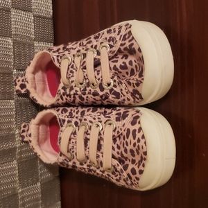 New Blowfish baby shoes size 5s.